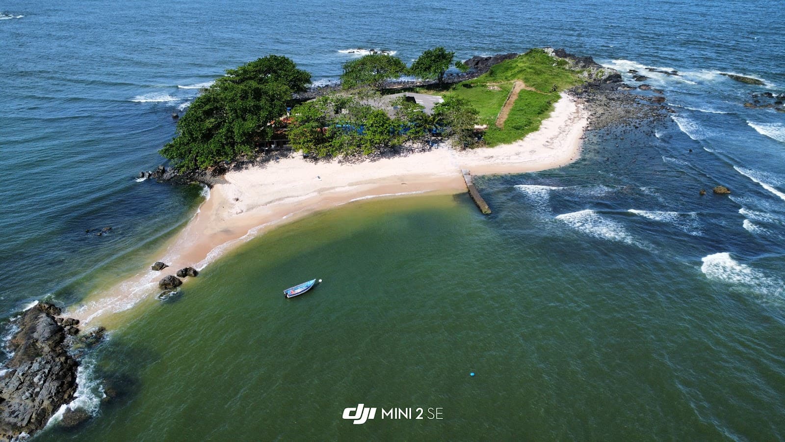 Ilha João da Cunha / Ilha do Grant - Image 1