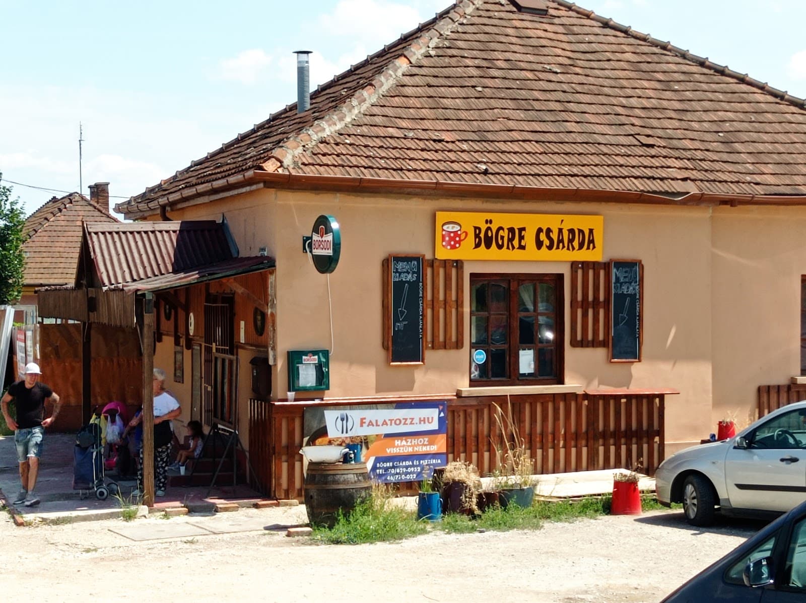 Zsarnai Flea Market - Image 1