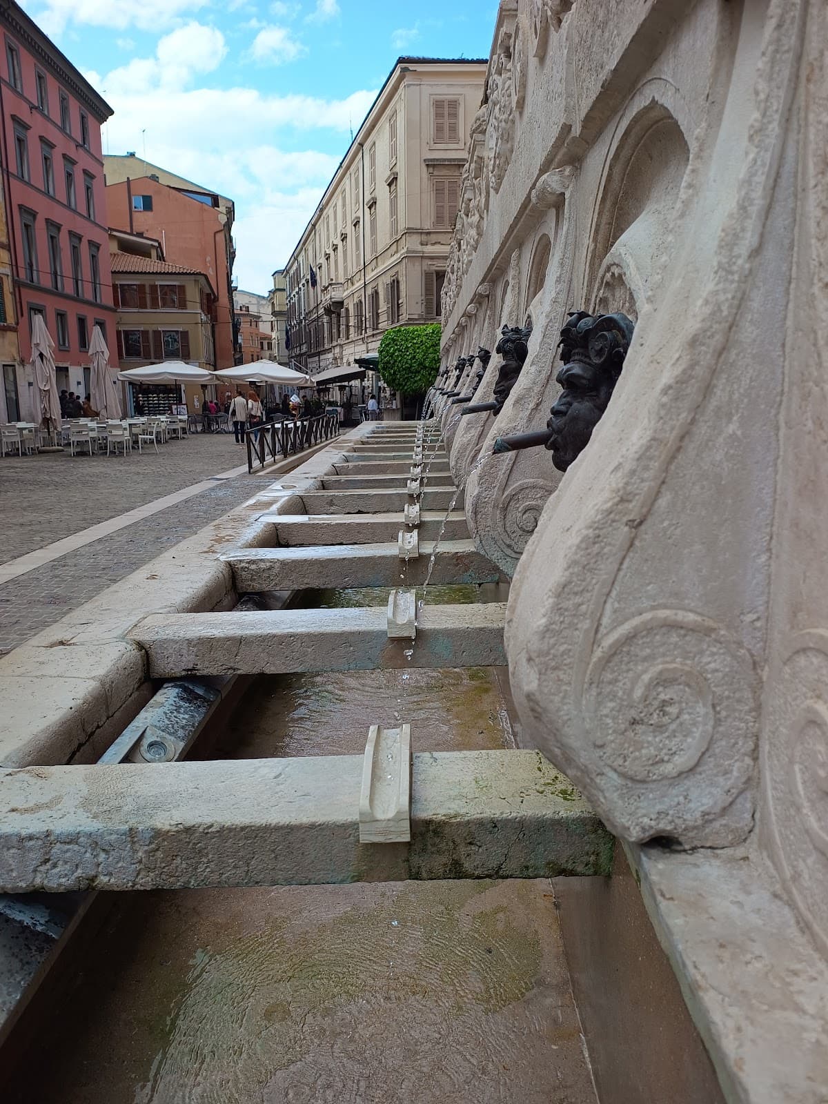 Fontana del Calamo 13 Cannelle - Image 1
