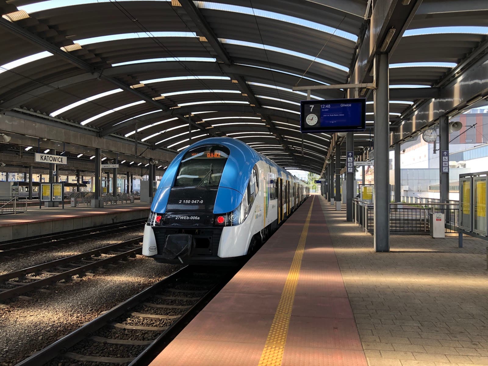 Katowice Main Railway Station - Image 1