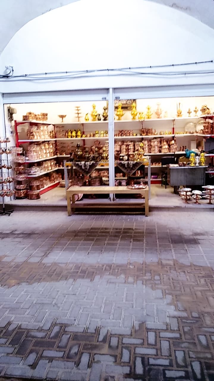 Coppersmiths Bazaar (Bazaar-e Mesgarha) - Image 1