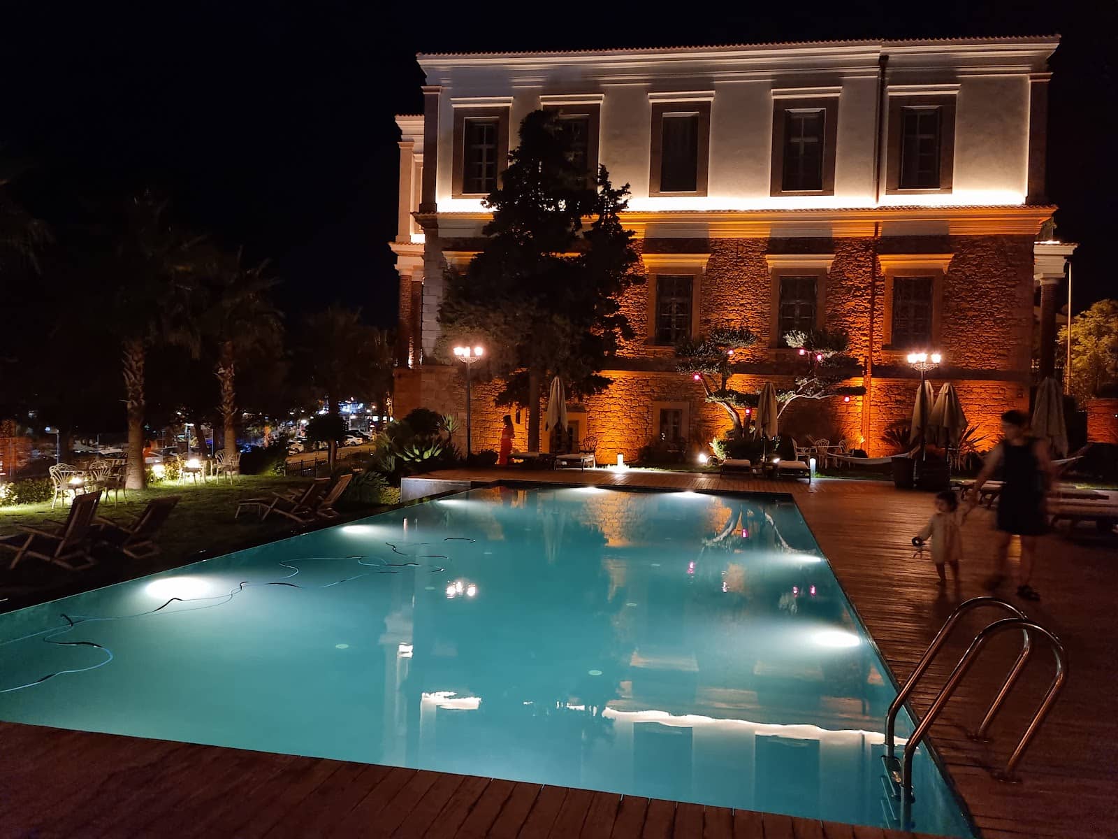 Stunning Outdoor Pool