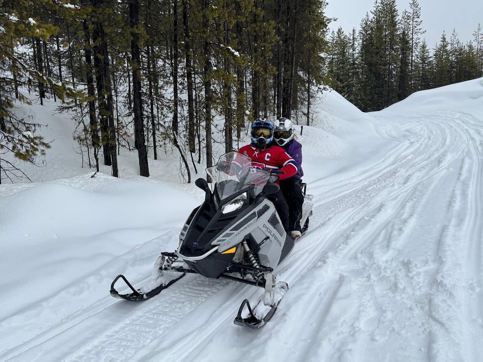 Snowmobile Tours (Big White) - Image 1