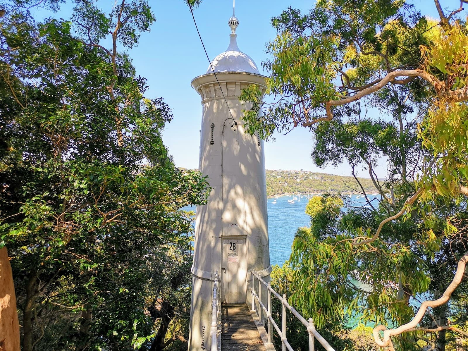 Parriwi Head Light Sydney - Image 1