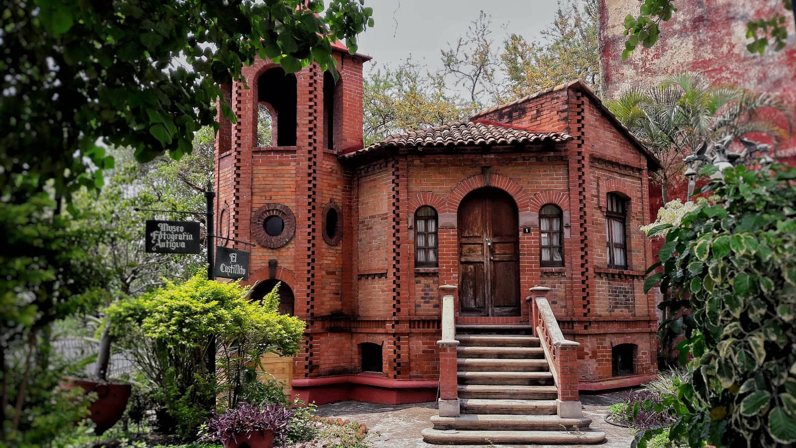 Popocatépetl Volcano Views