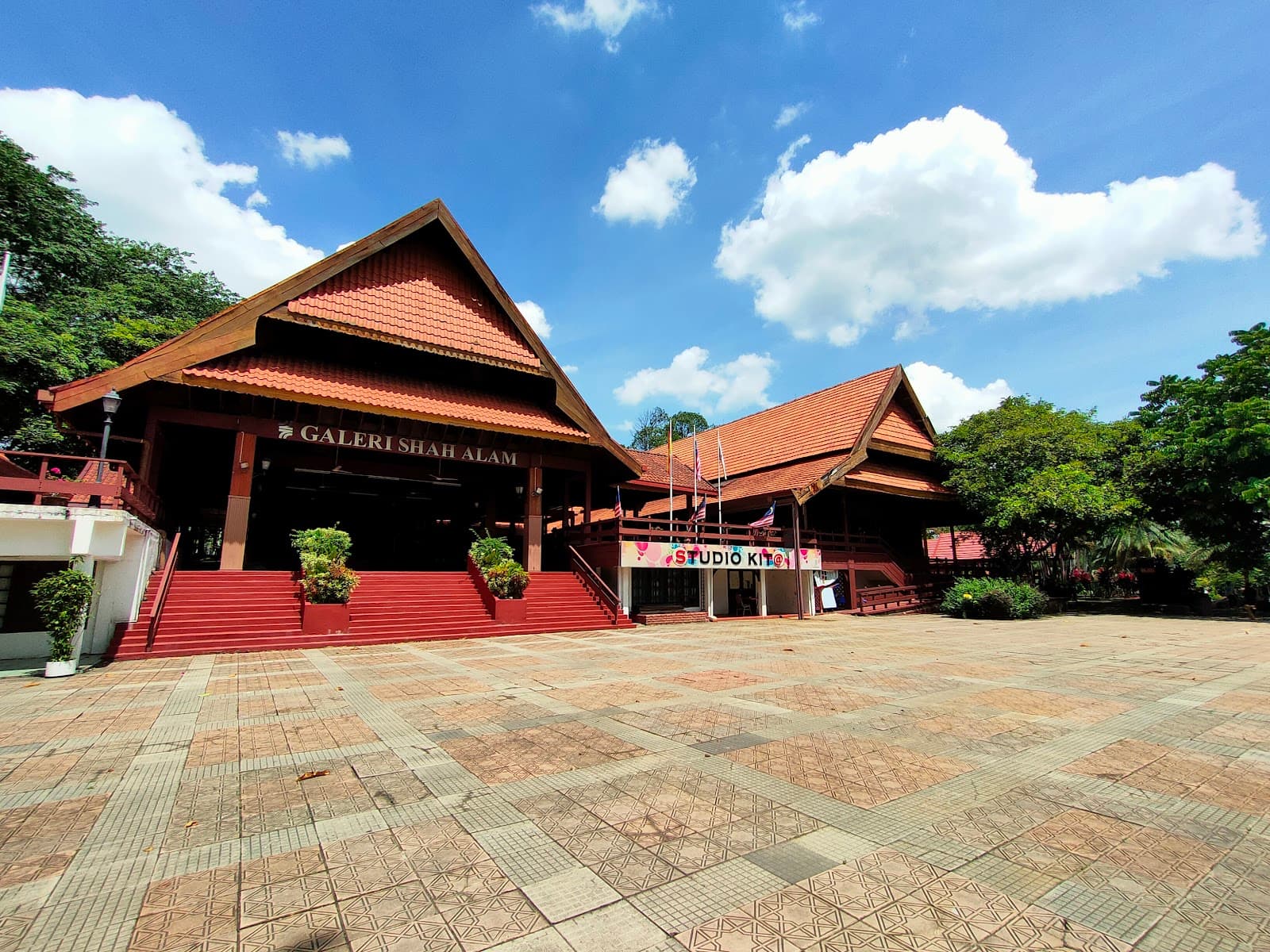 Galeri Shah Alam - Image 1