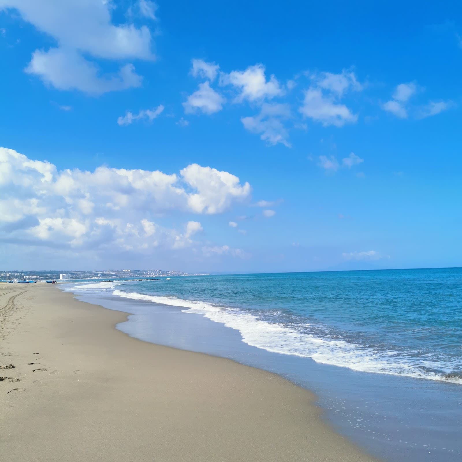Zéralda Beach - Image 1