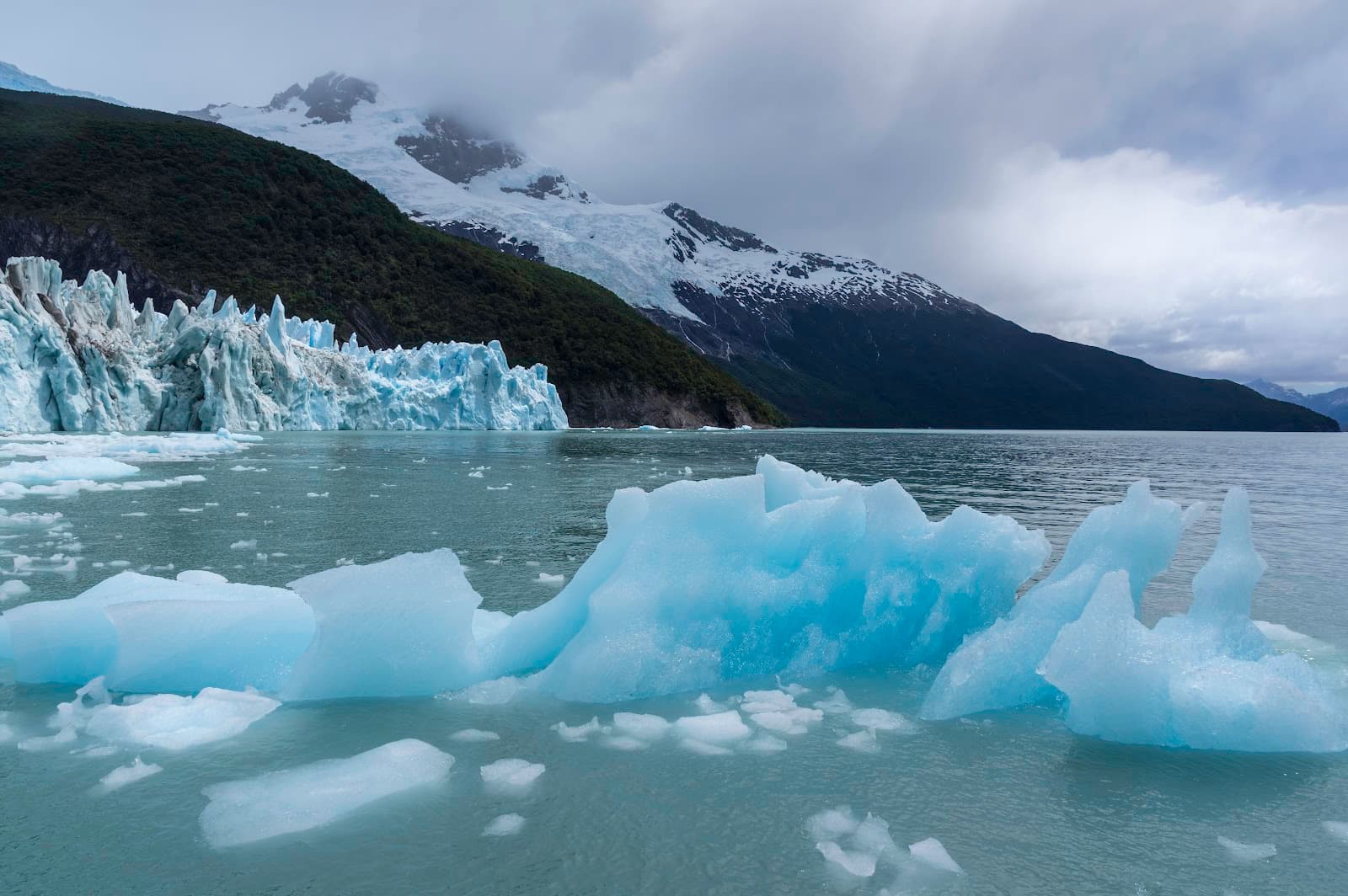 Spegazzini Glacier - Image 1