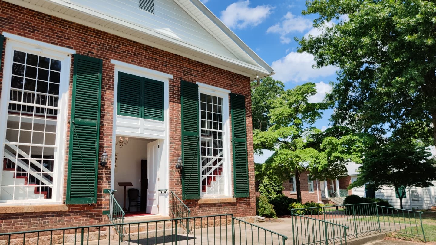Centre Presbyterian Church & Cemetery - Image 1