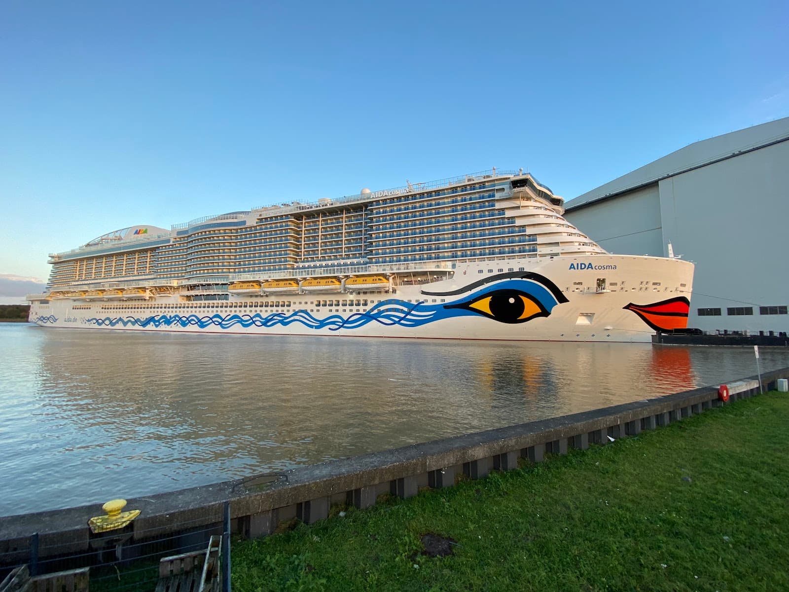 Papenburg Harbor - Image 1