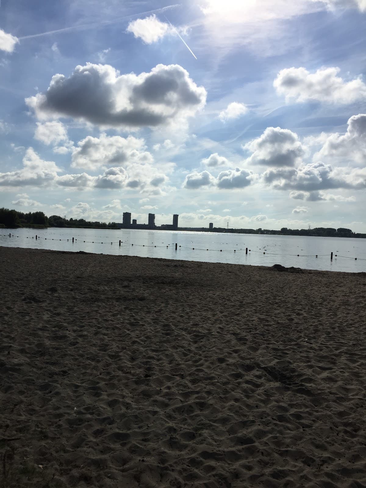 Zevenhuizerplas & Nesselande Beach - Image 1