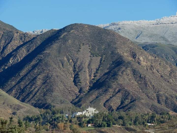 The Arrowhead landmark - Image 1