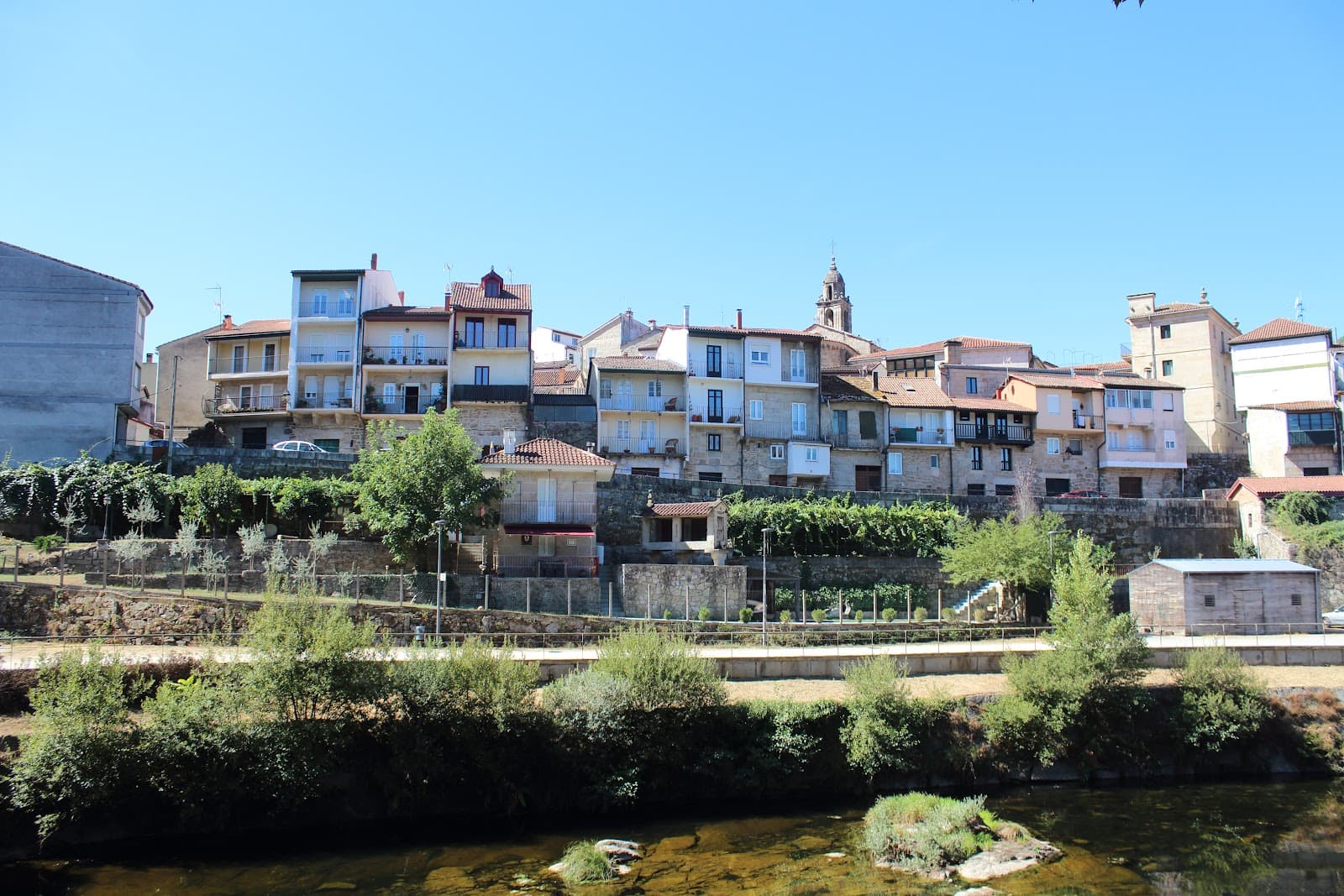 Ribadavia Old Town - Image 1