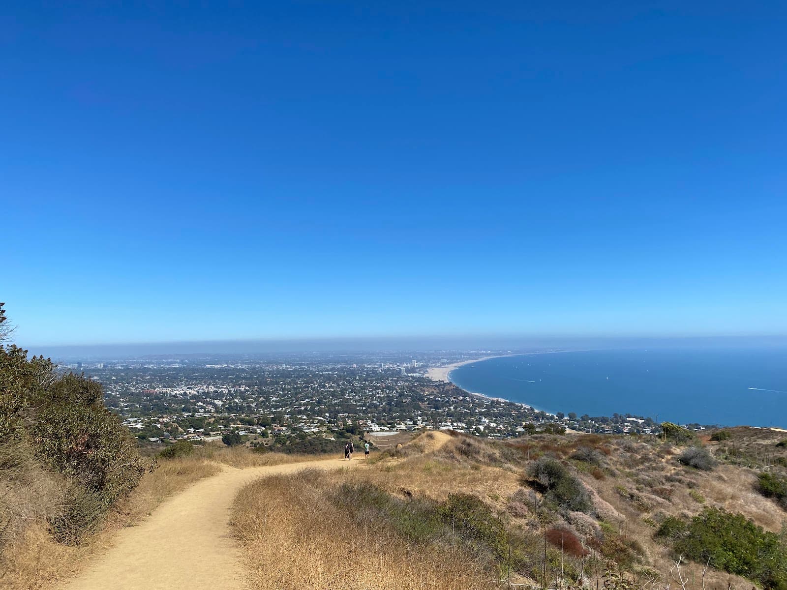 Los Leones Trailhead - Image 1