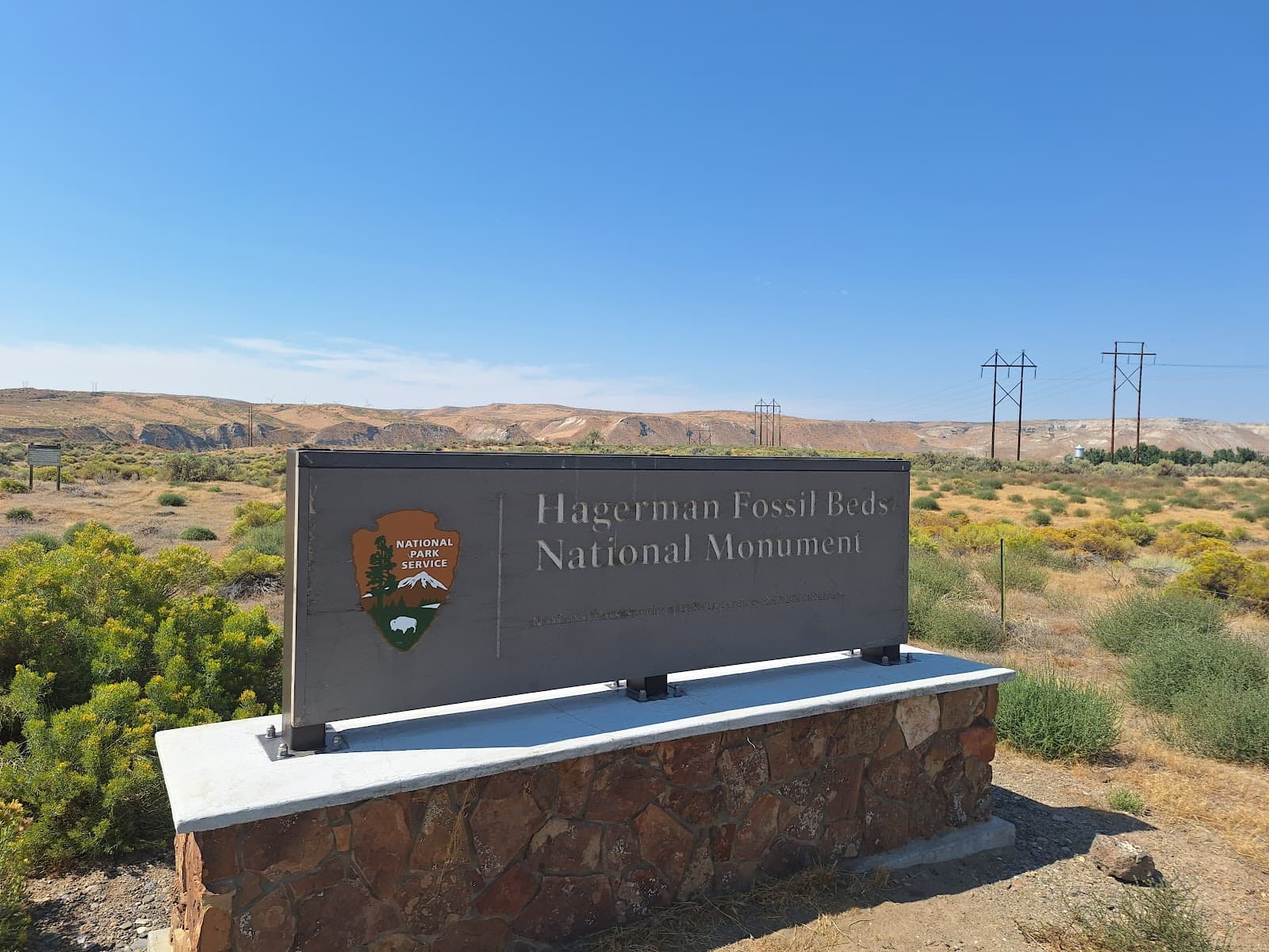 Hagerman Fossil Beds Visitor Center - Image 1