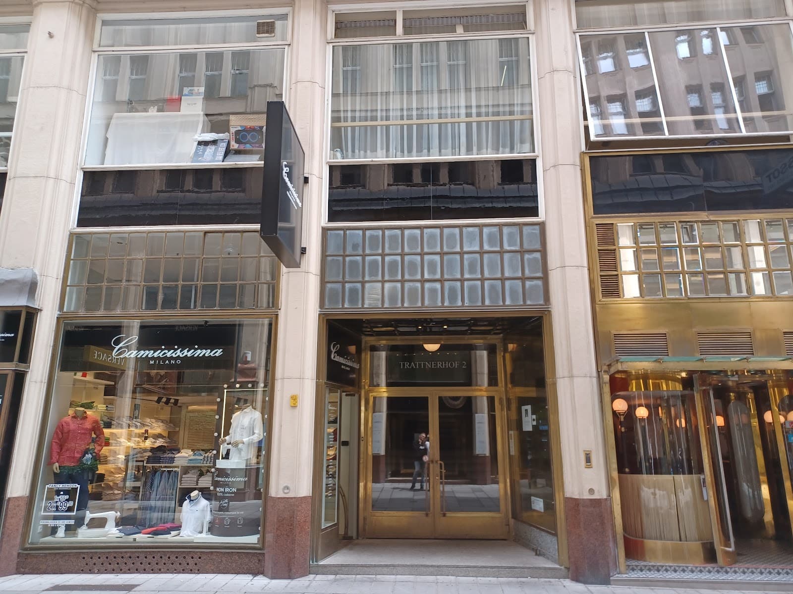 Trattnerhof, Vienna - Image 1