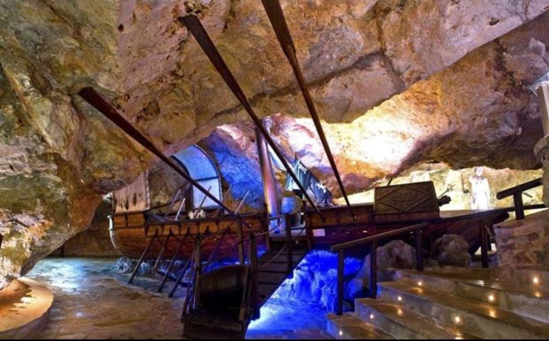 Cueva del Dragut (Dragut Cave Museum) - Image 1