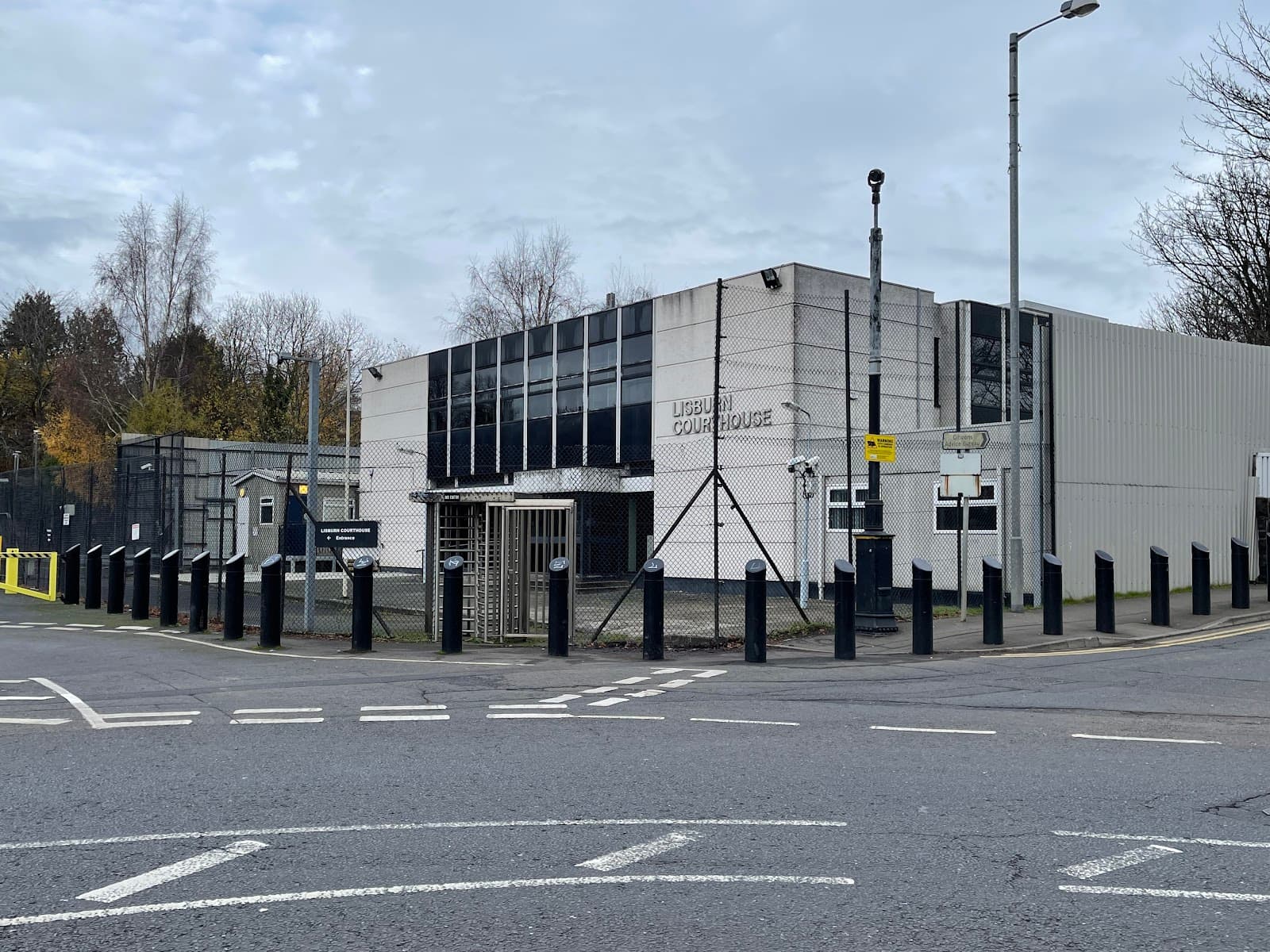 Lisburn Courthouse - Image 1