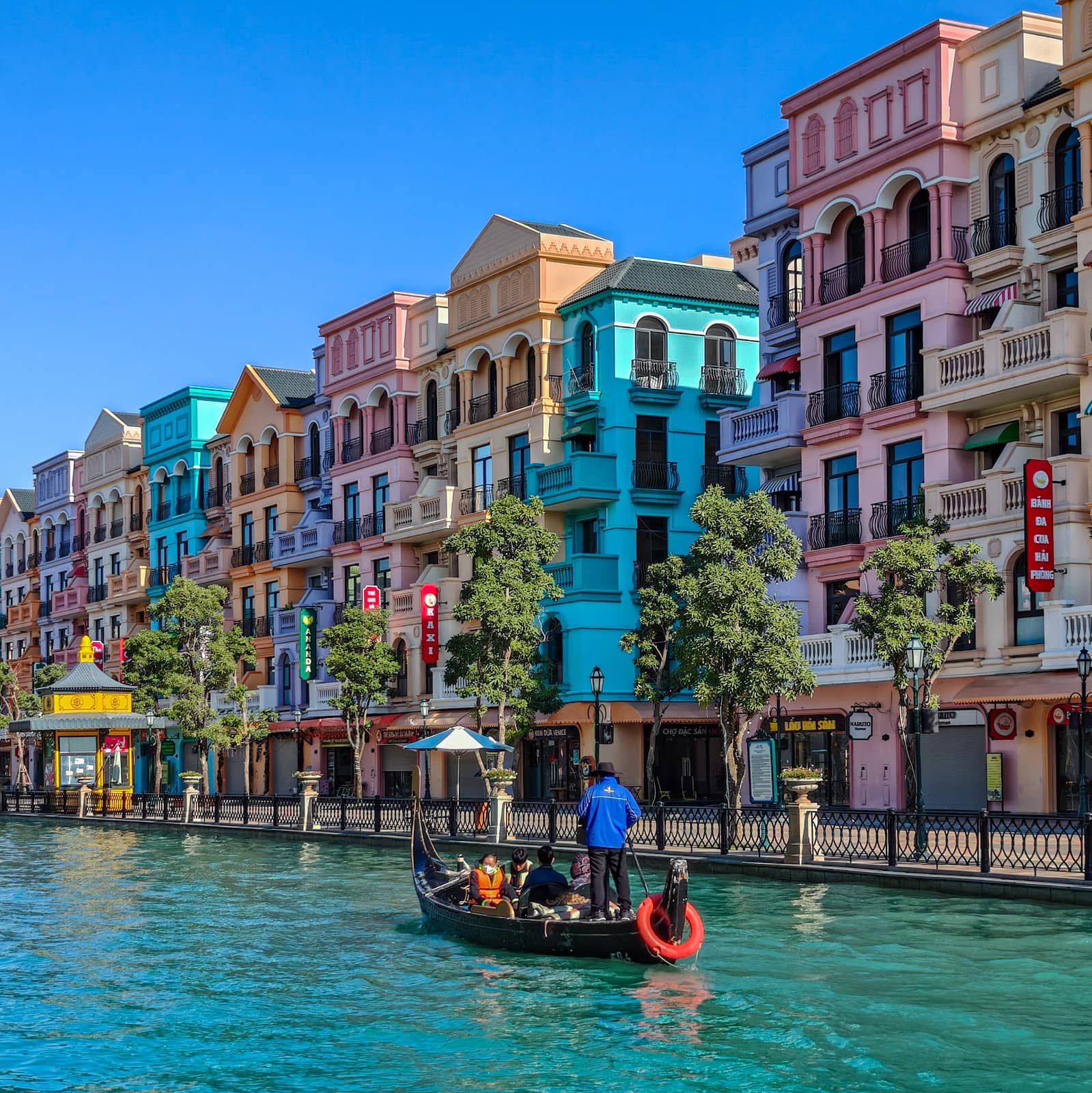 Themed Architectural Zones