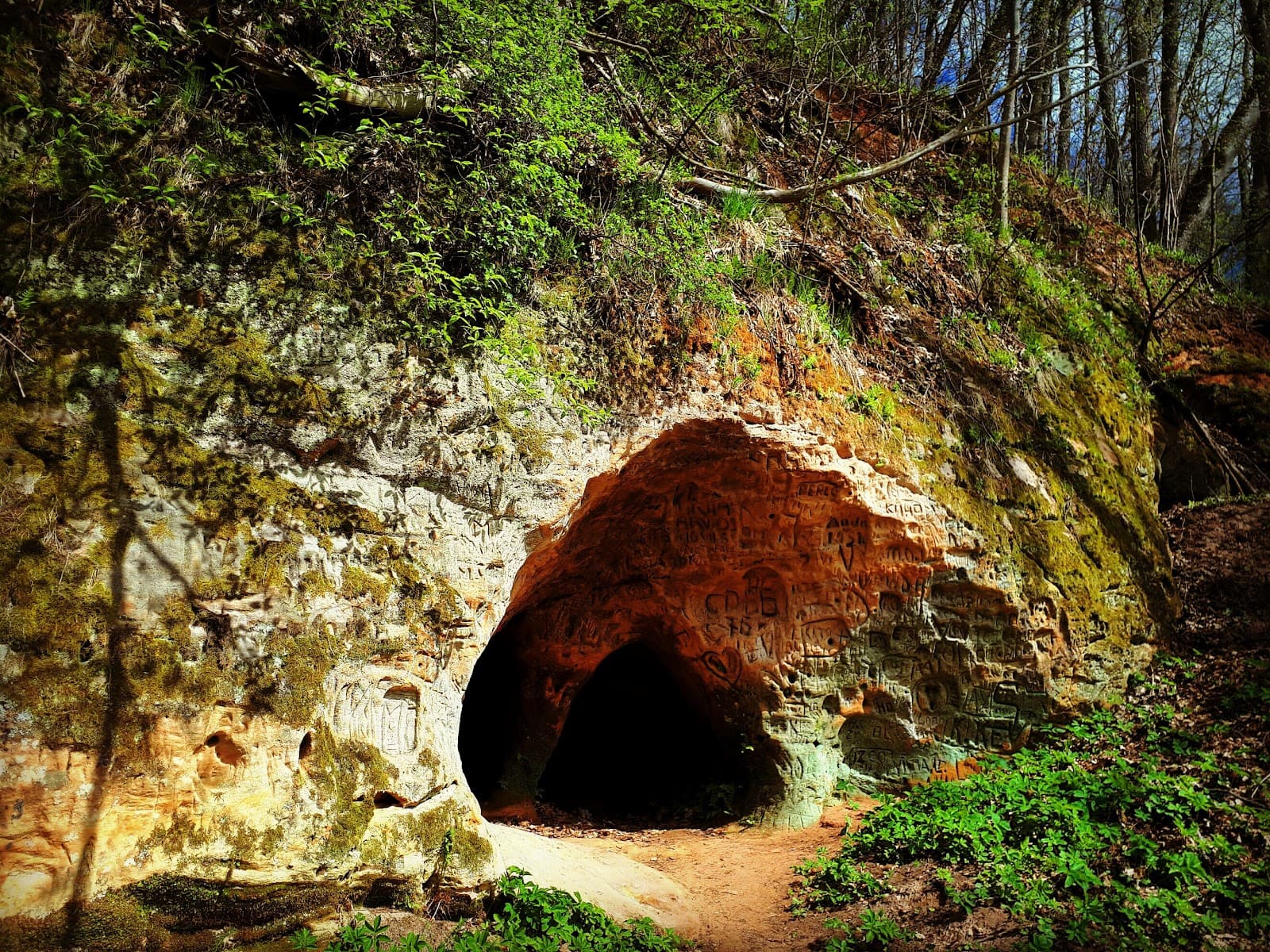 Velnala (Devil’s Cave, Krimulda) - Image 1