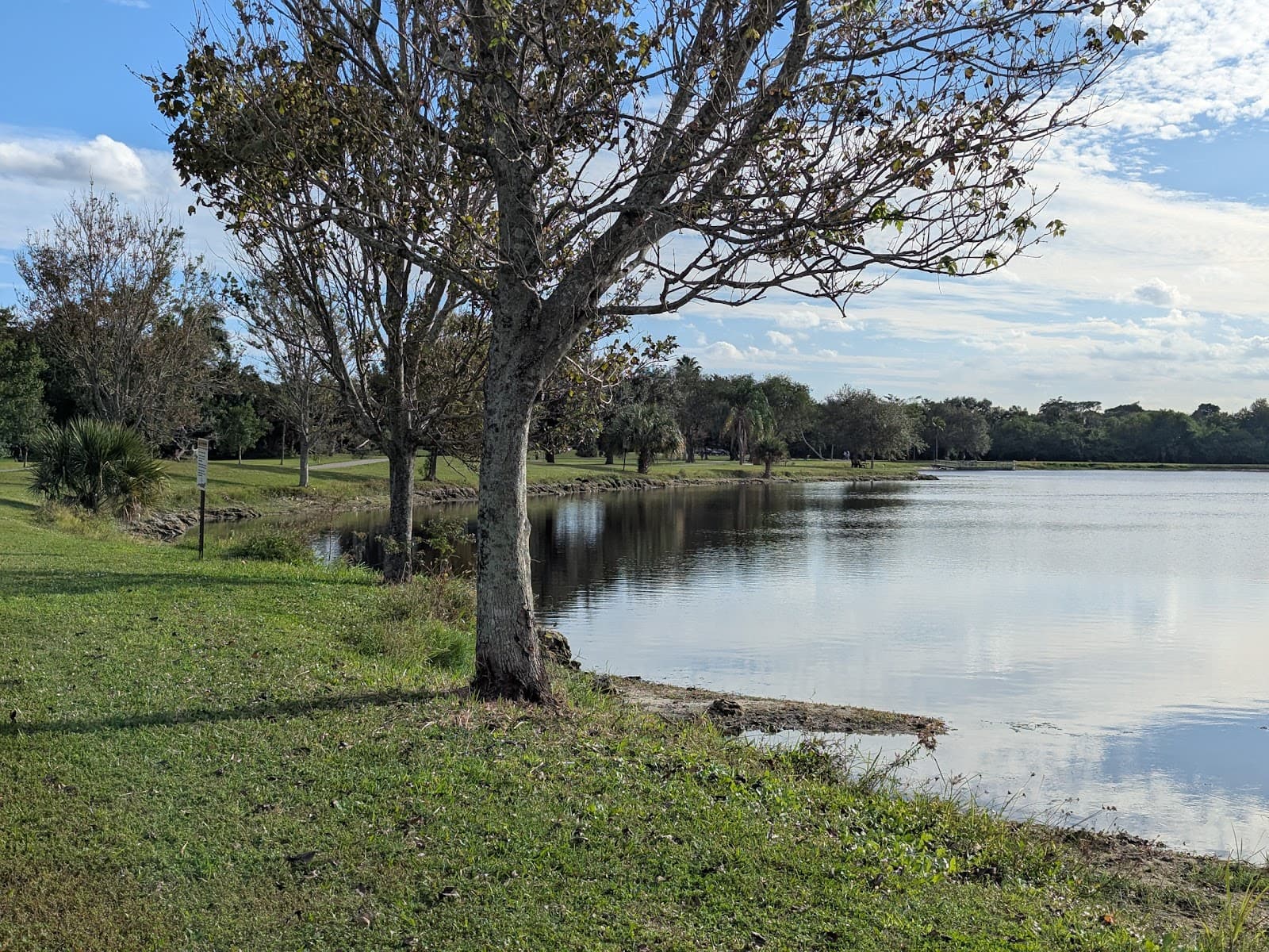 Tradewinds Park Dog Park - Image 1
