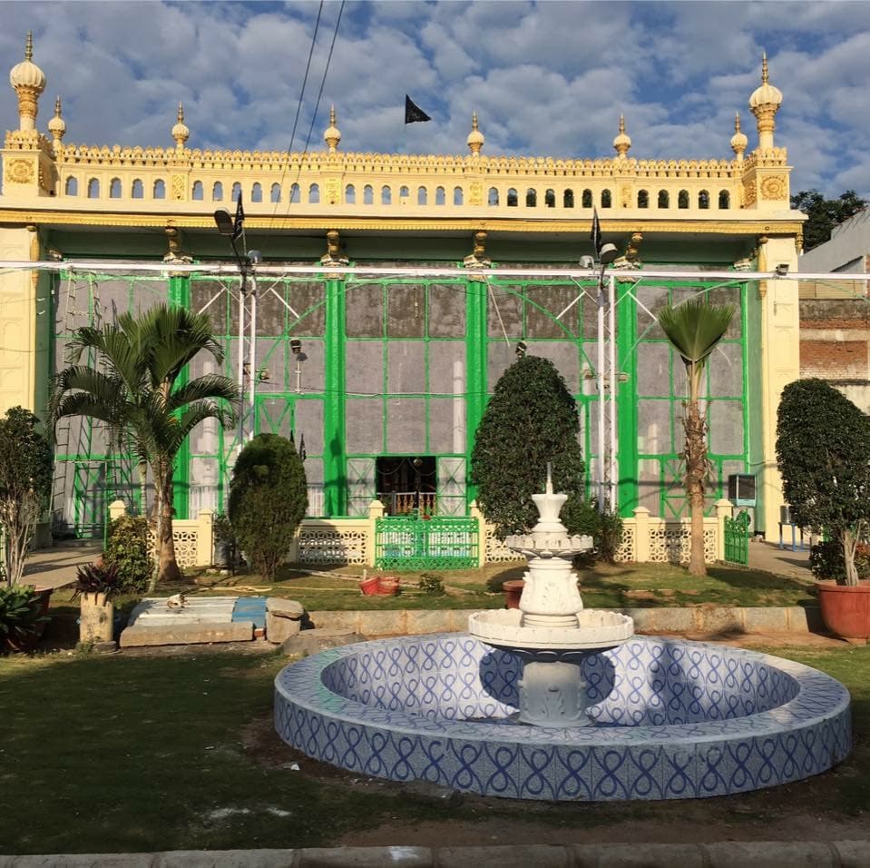 Badshahi Ashurkhana - Image 1