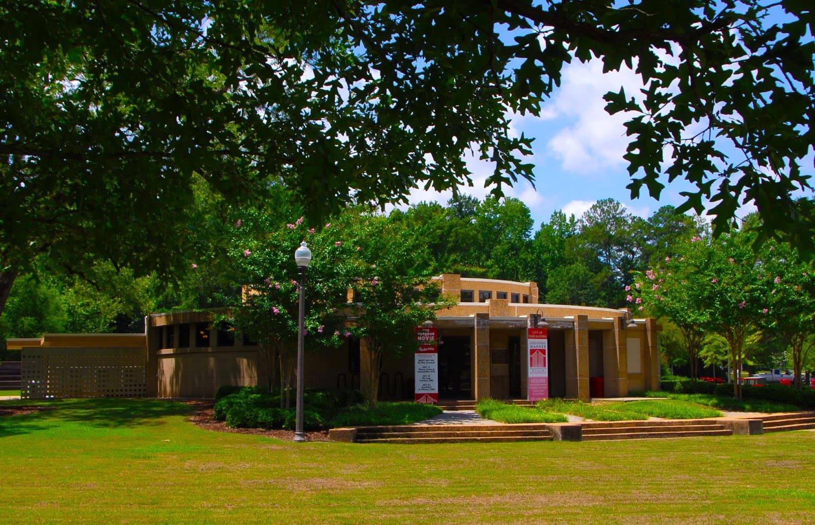 Mildred Westervelt Warner Transportation Museum - Image 1