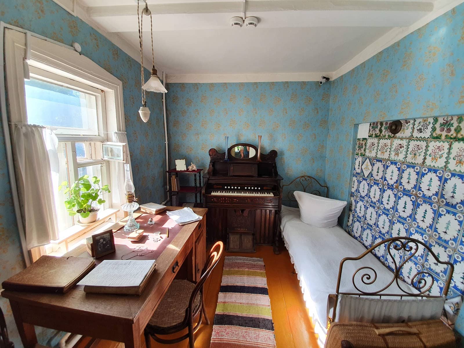 The 'Door to Space' Story