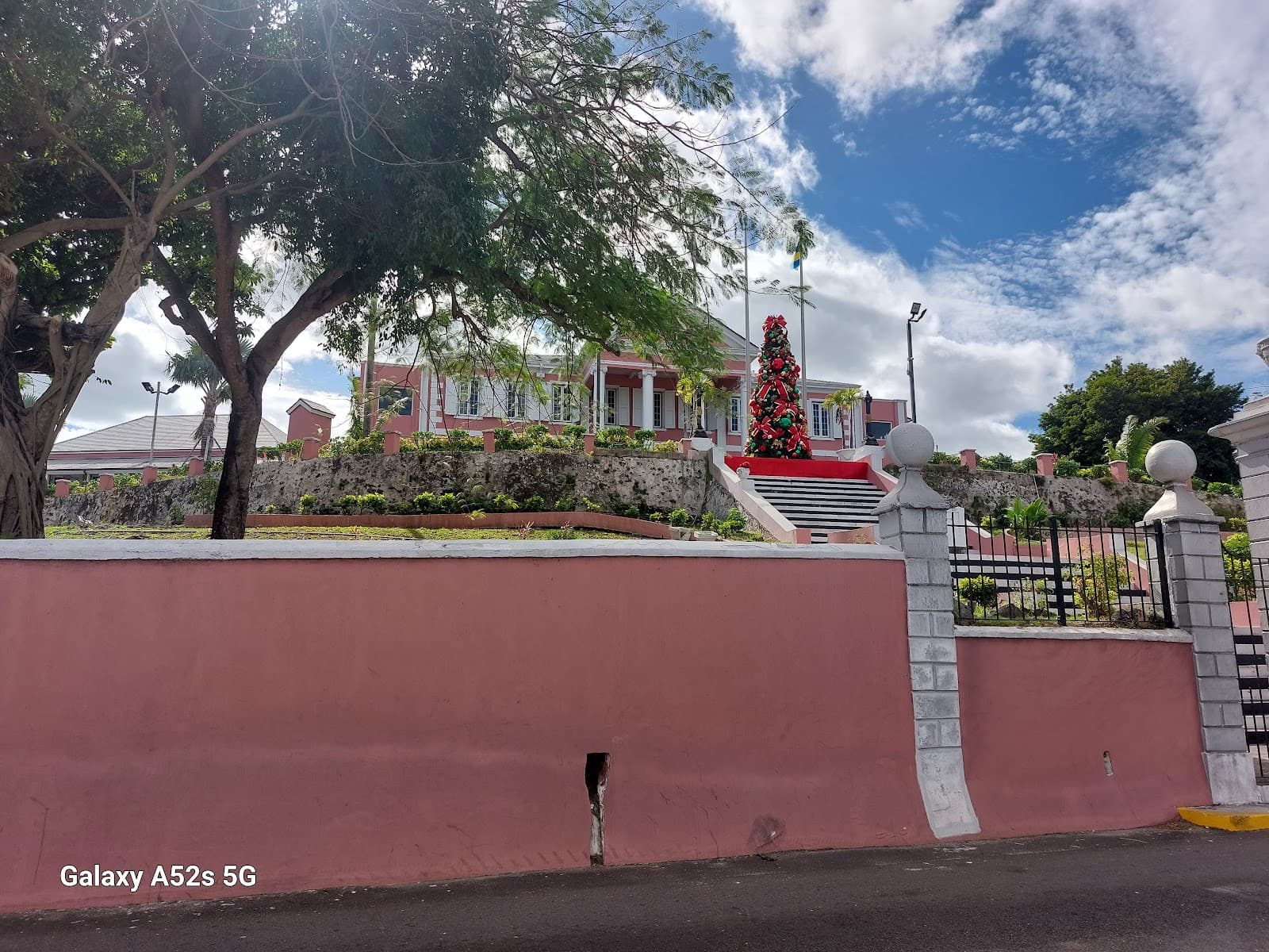 Government House - Image 1