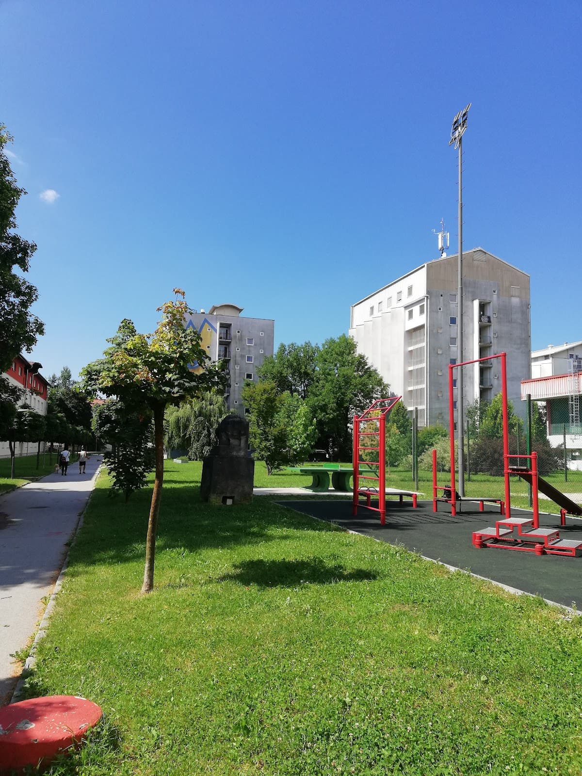 Rožna Dolina (neighborhood) - Image 1