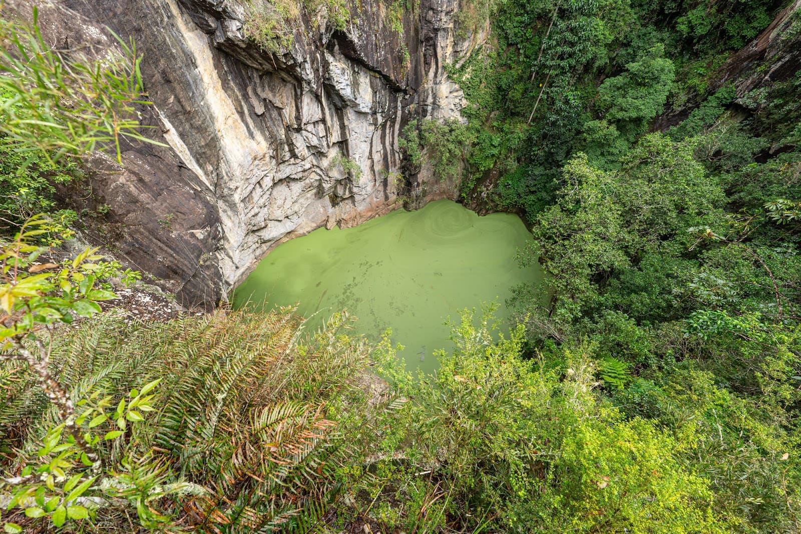 Mount Hypipamee Crater - Image 1