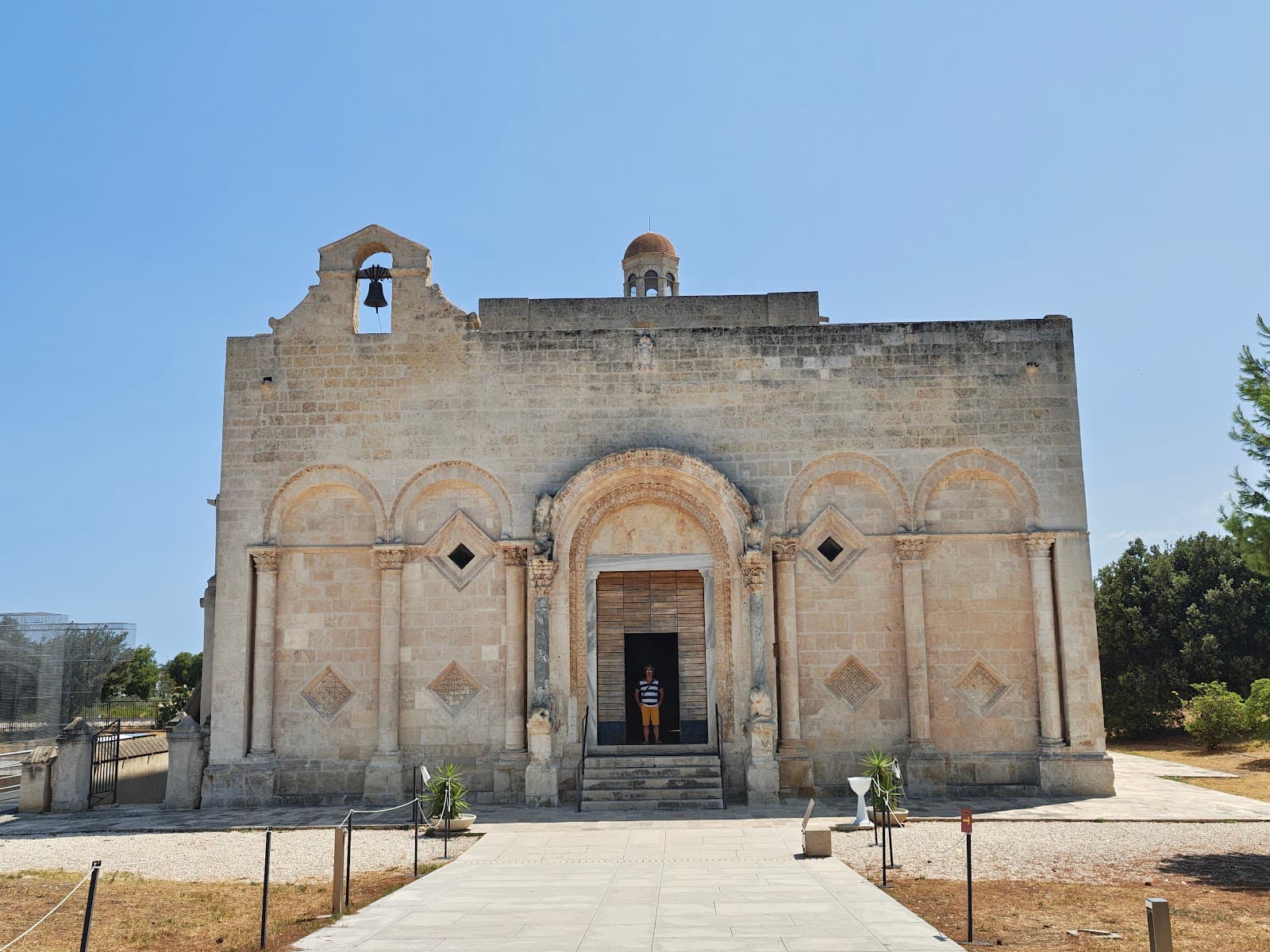 Basilica di Santa Maria Maggiore di Siponto - Image 1