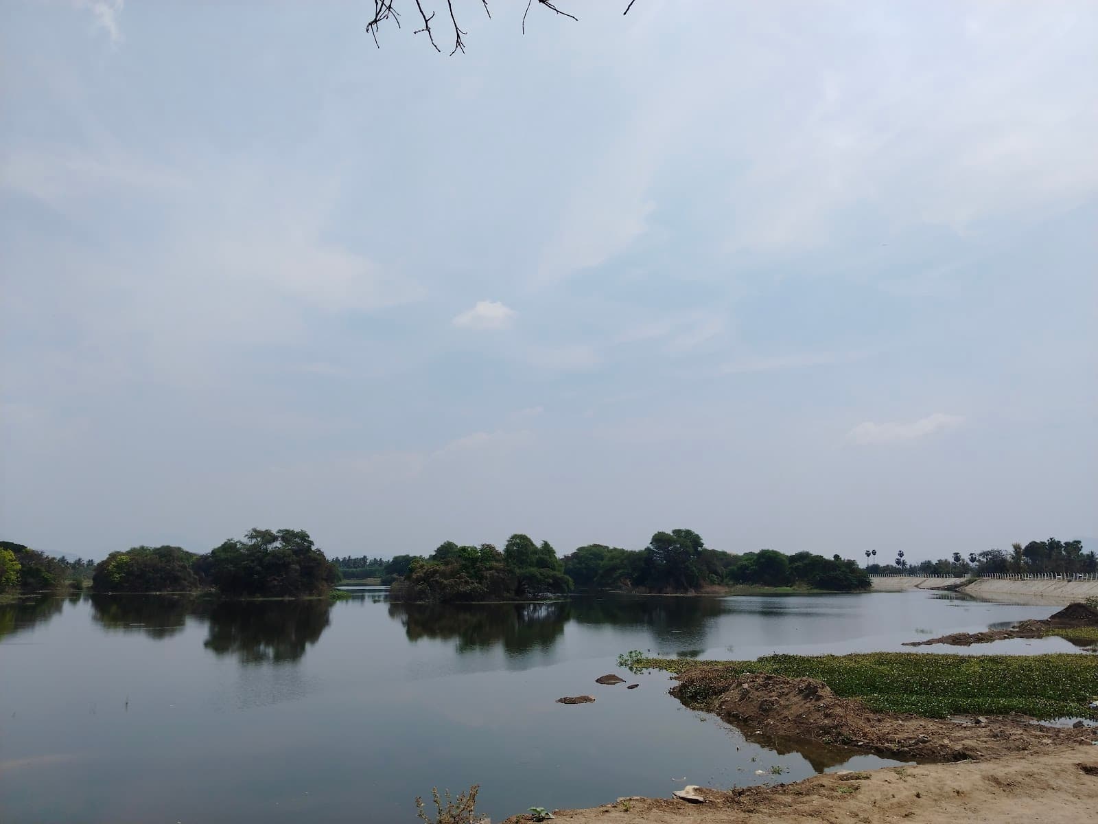 Mookaneri Lake Salem - Image 1