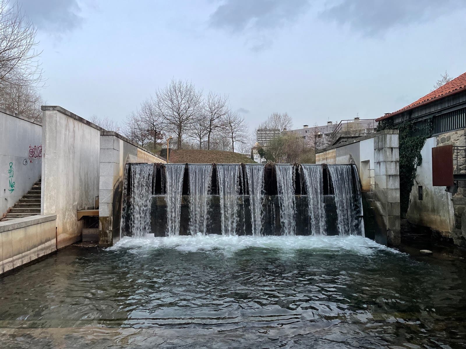 Pavia River Linear Park - Image 1