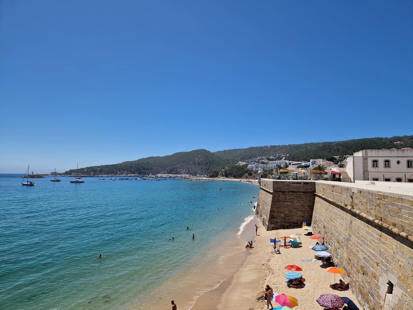 Sesimbra Historic Fort