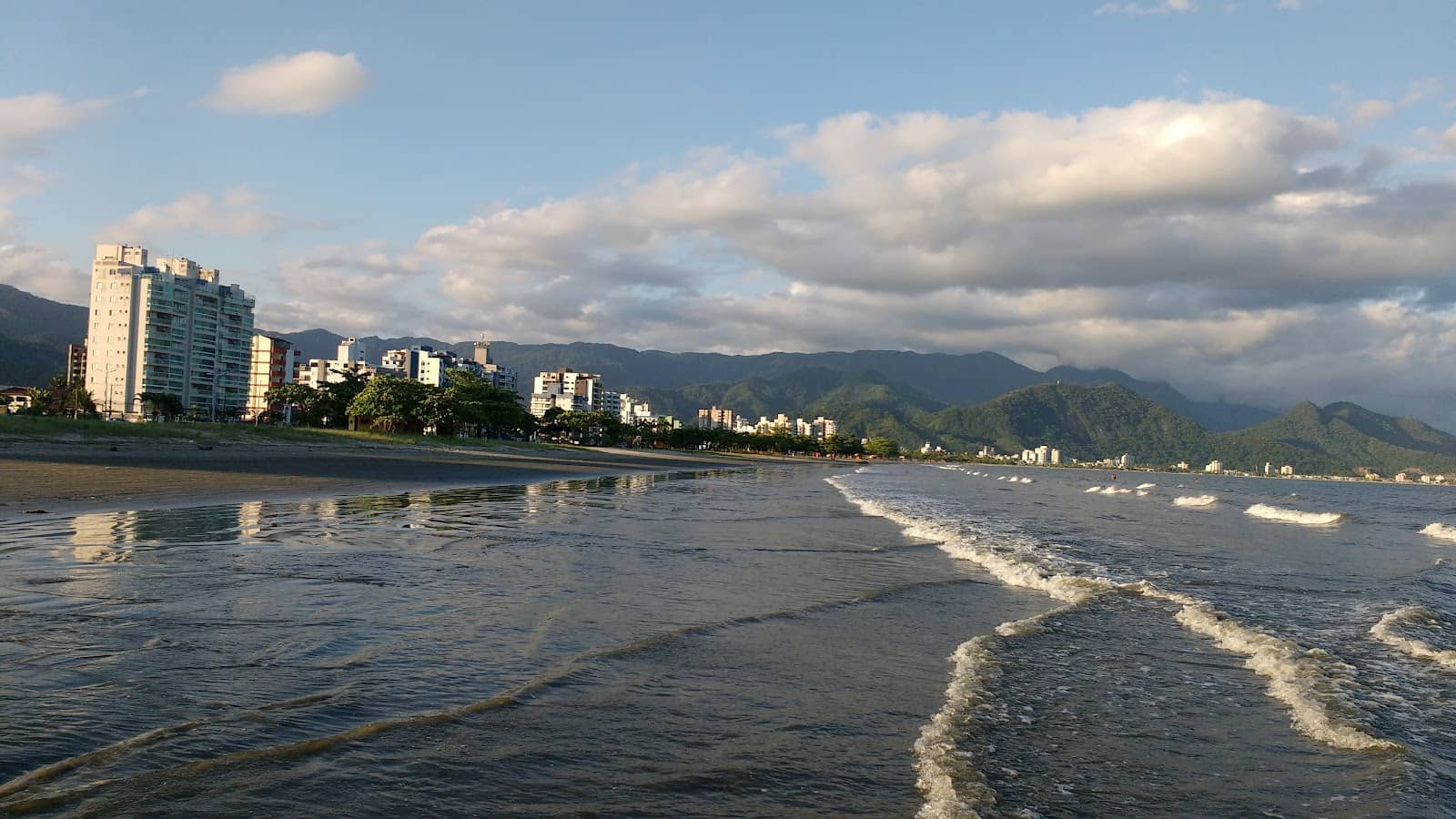 Scenic Coastal Walkways