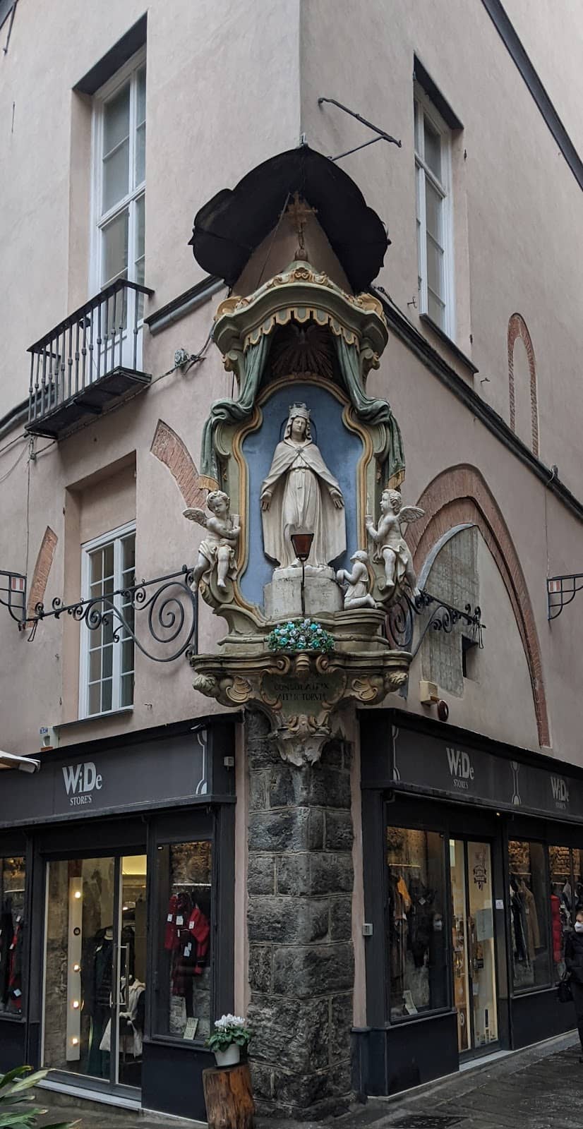 Roman Grandeur near St. Peter's