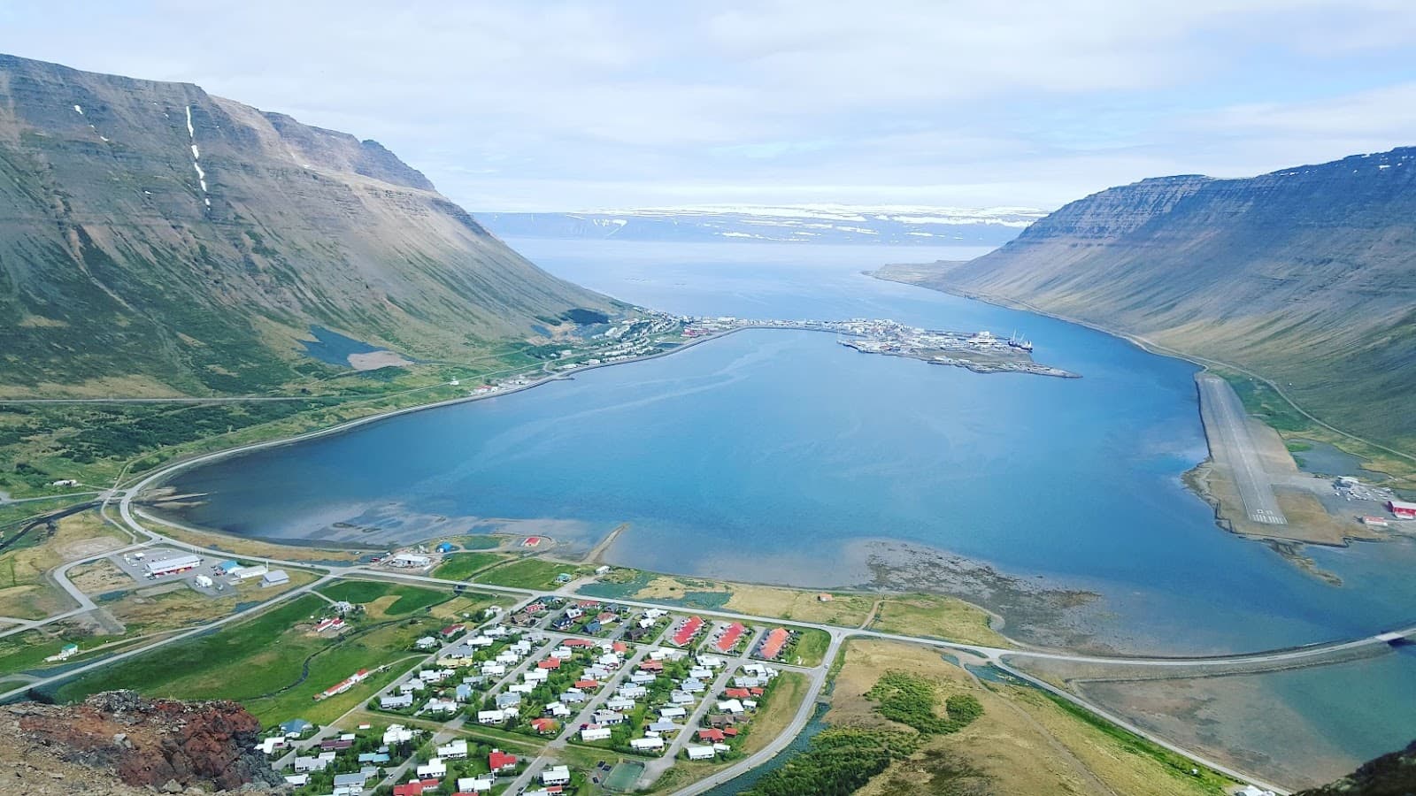 Ísafjörður - Image 1