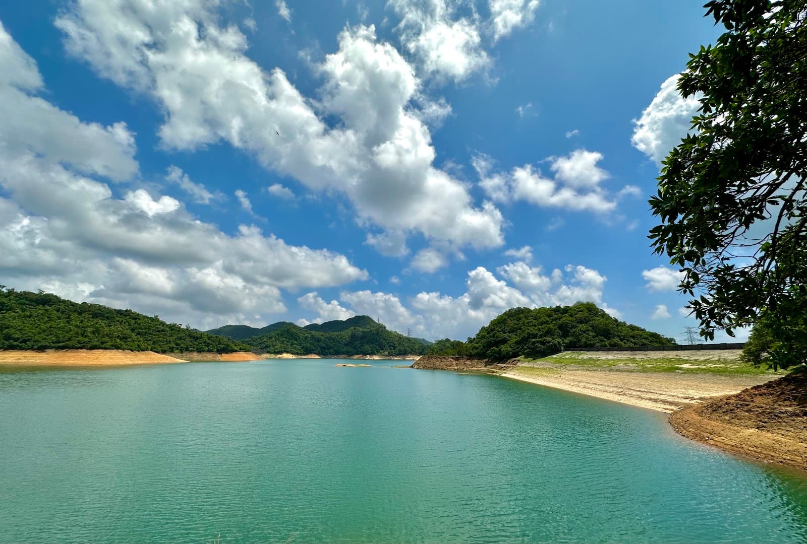 Pineapple Dam Nature Trail Hong Kong - Image 1