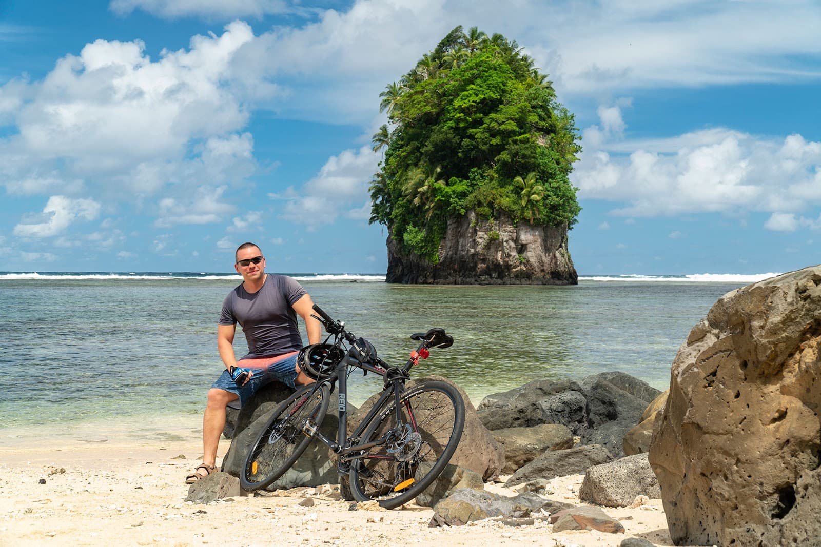 Faga'alu Beach Pago Pago - Image 1