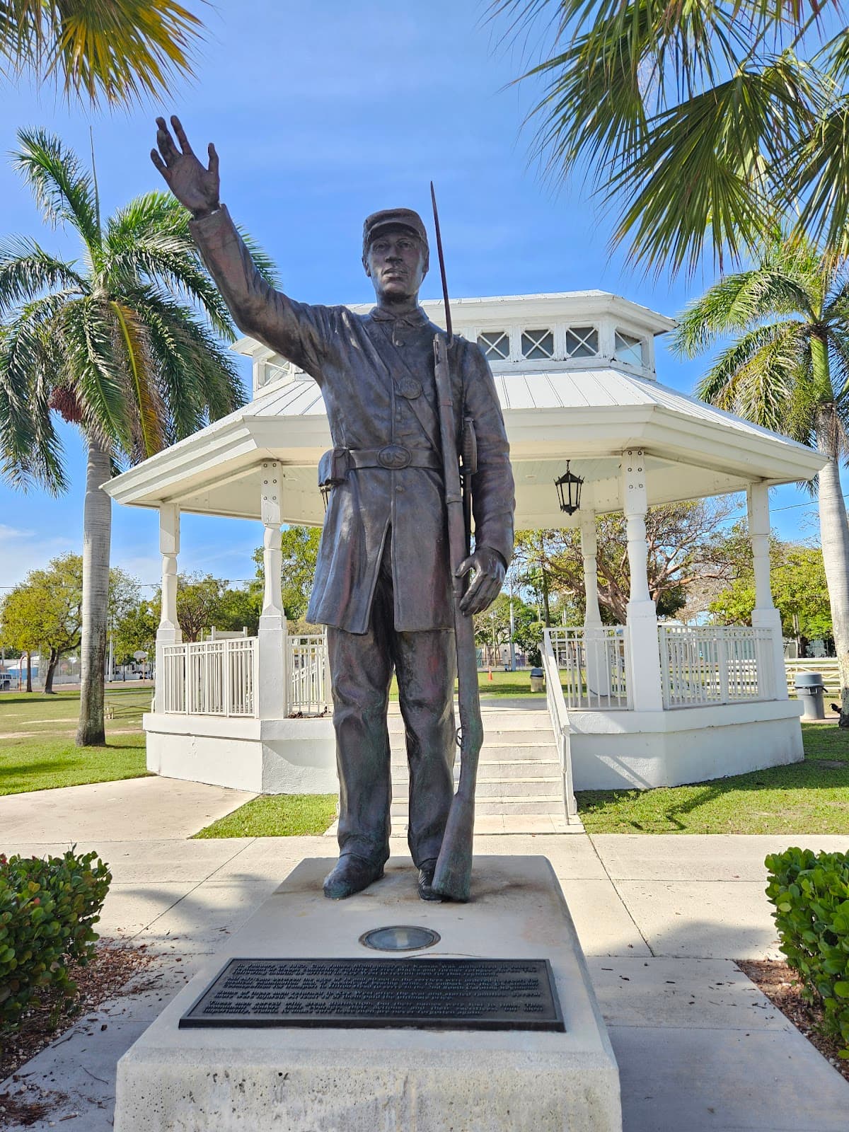 Bayview Park - Image 1