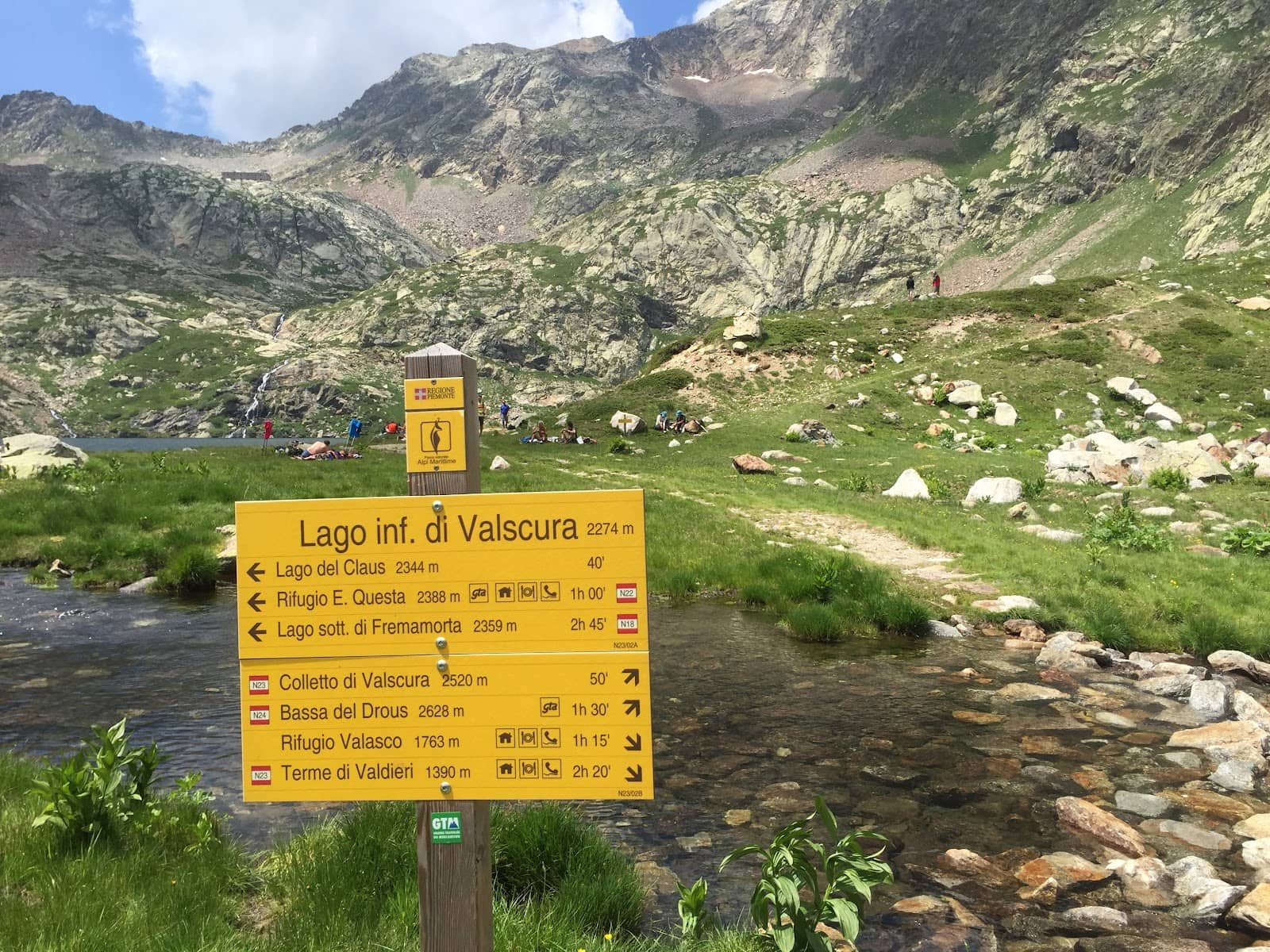 Wolf Education Center