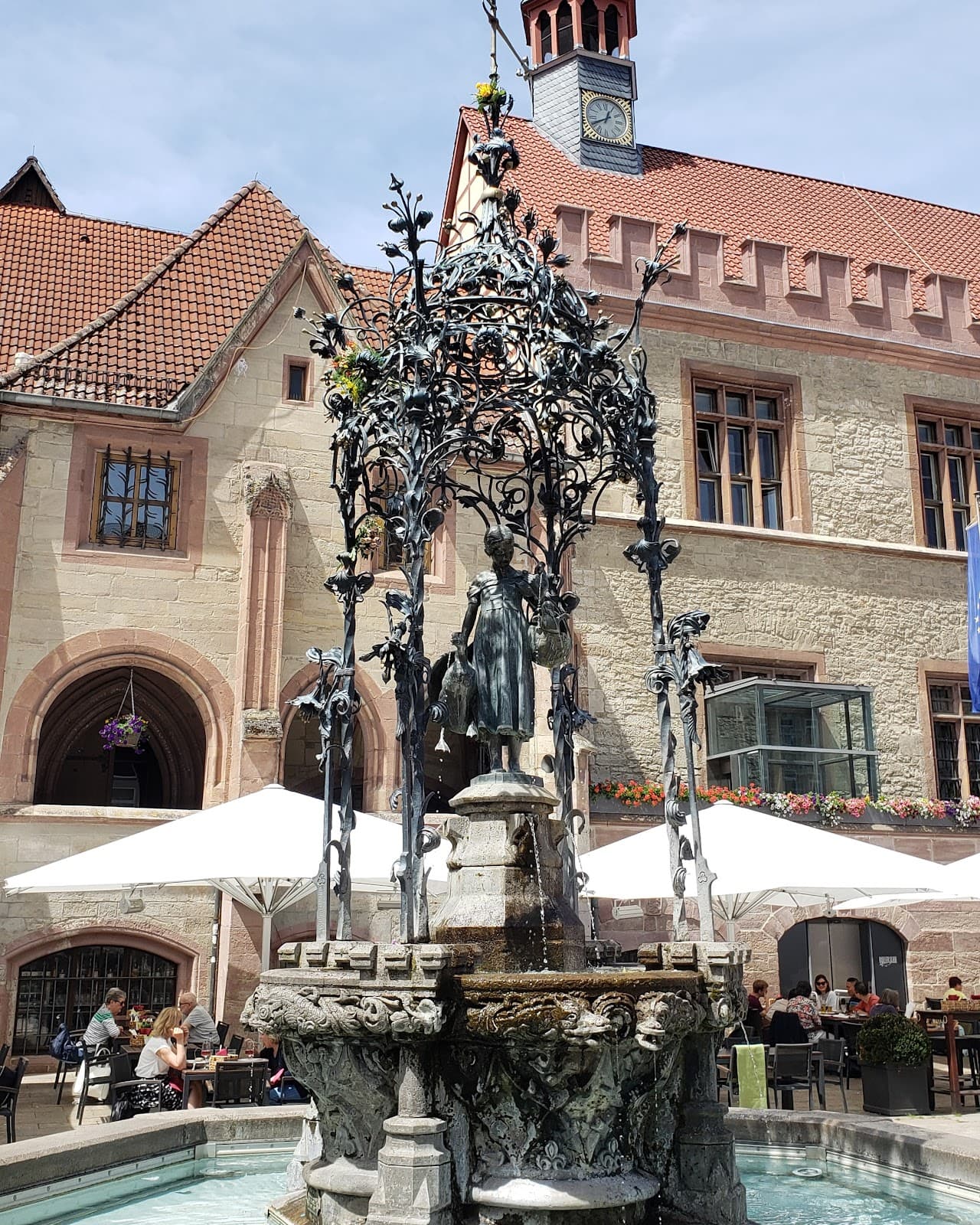 Gänseliesel Fountain Göttingen - Image 1