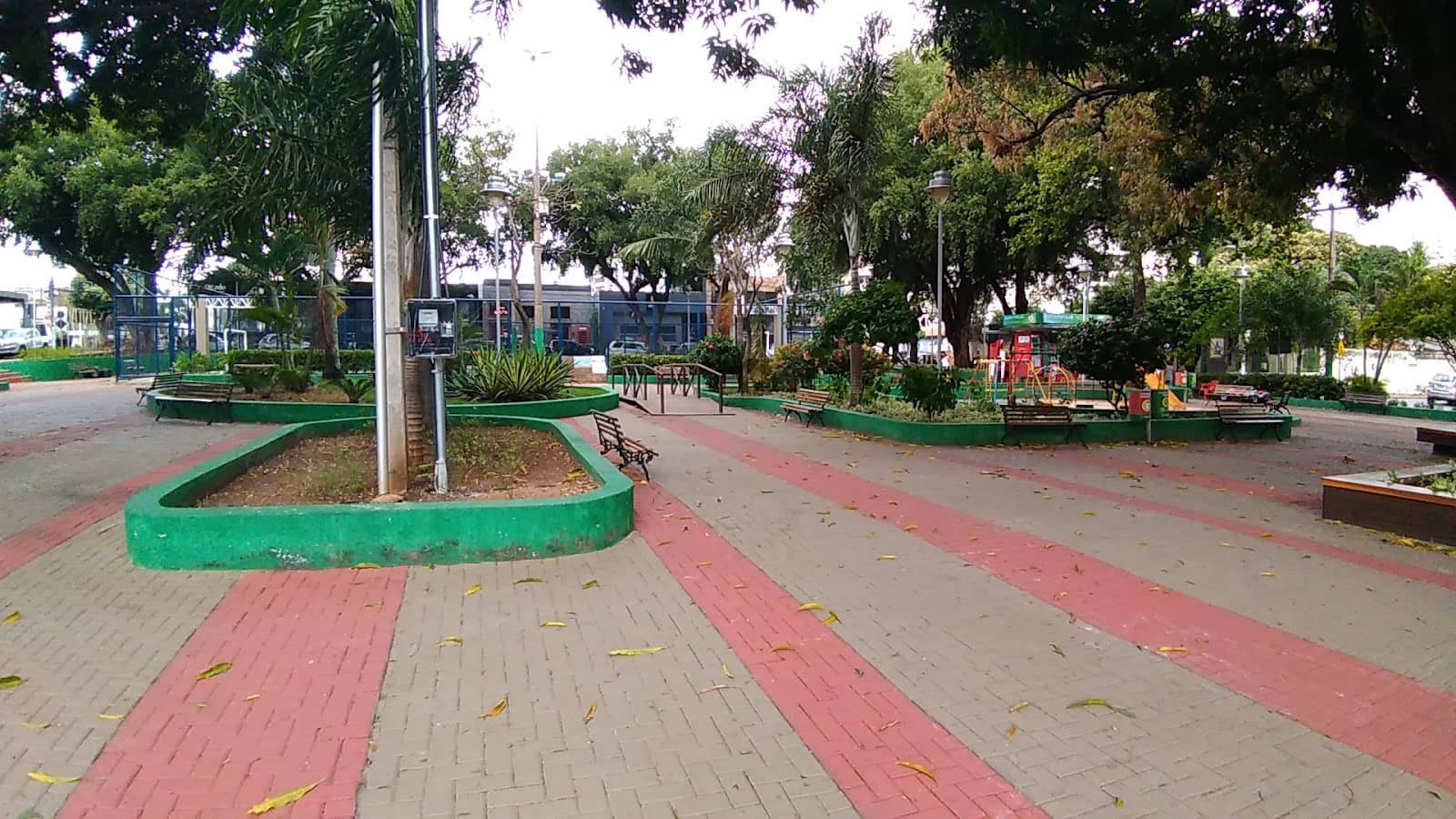 Praça Popular Cuiabá - Image 1