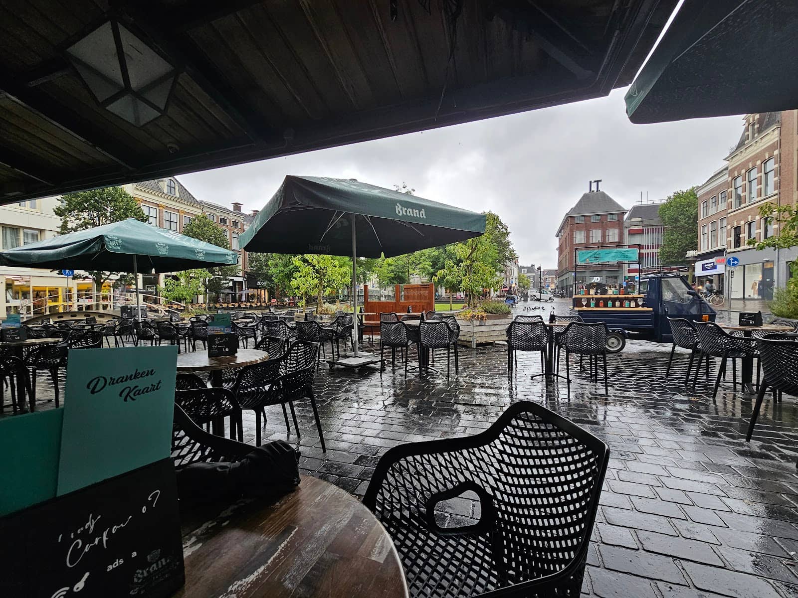 Delicious Food & Coffee