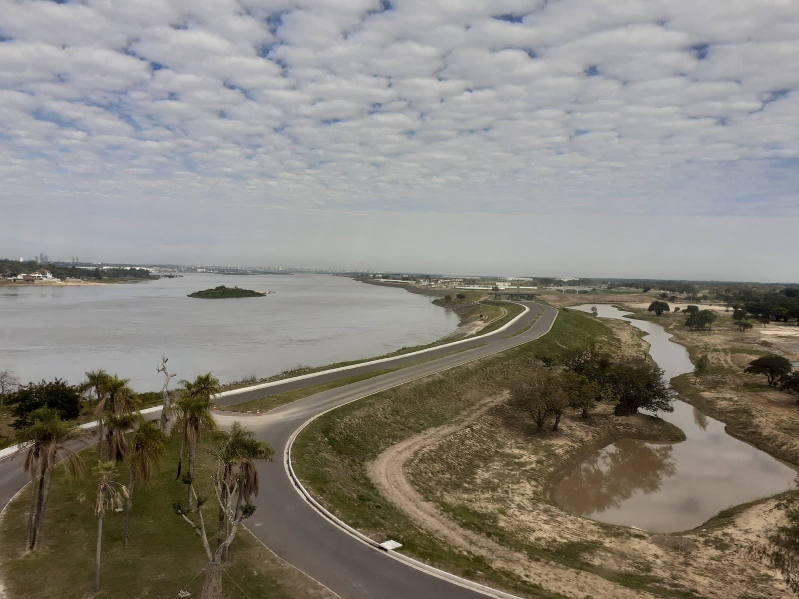 Puente Remanso - Image 1