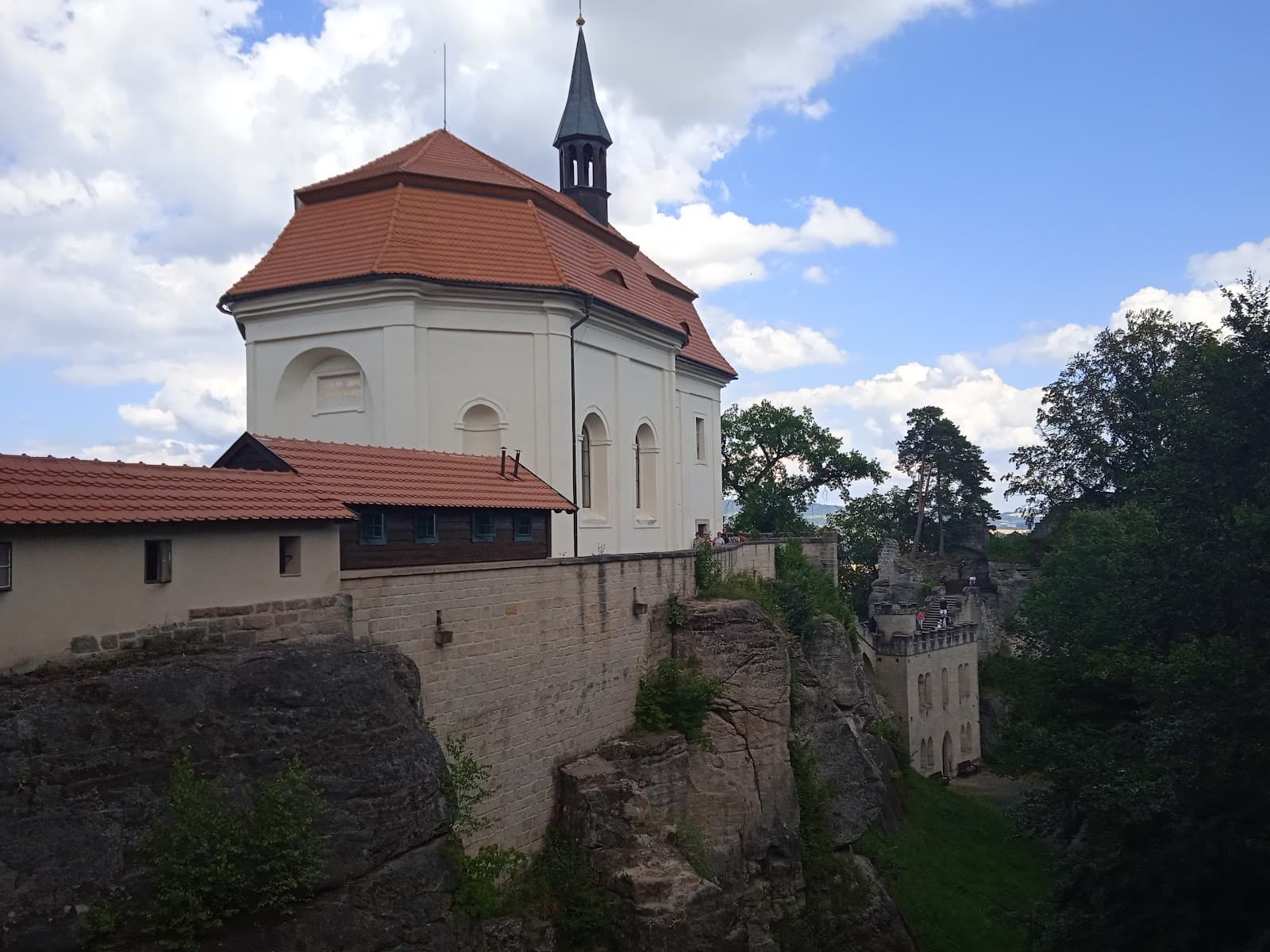 Valdštejn Castle - Image 1