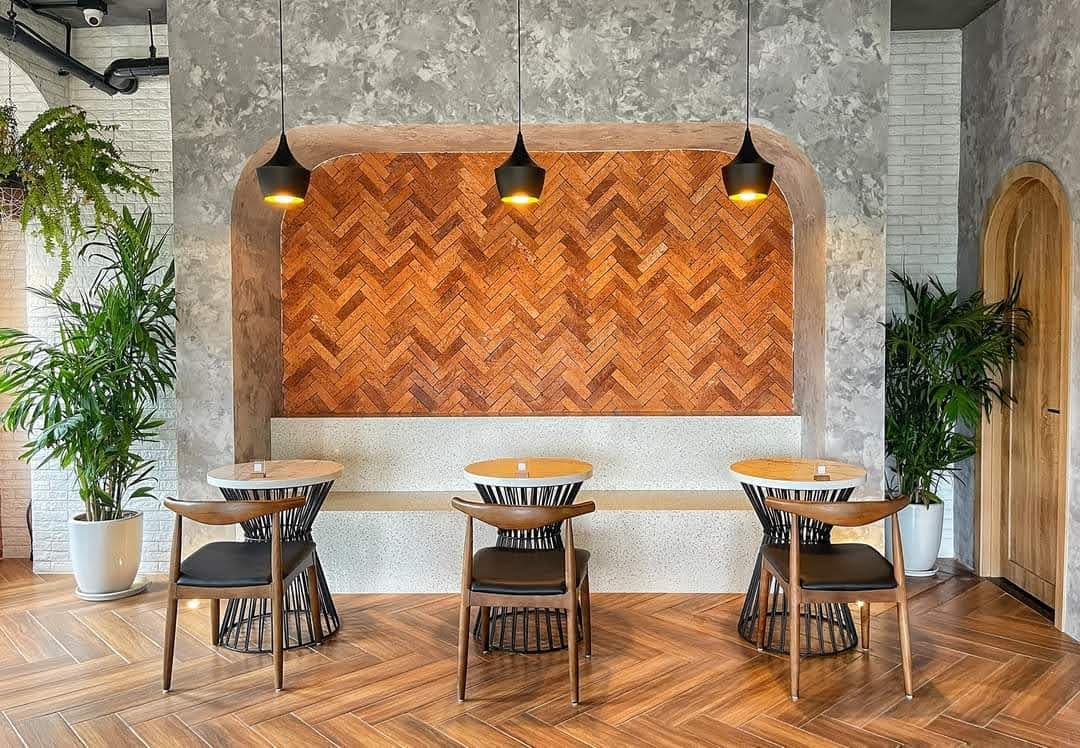 Sip & Snack Cafe - Image 1