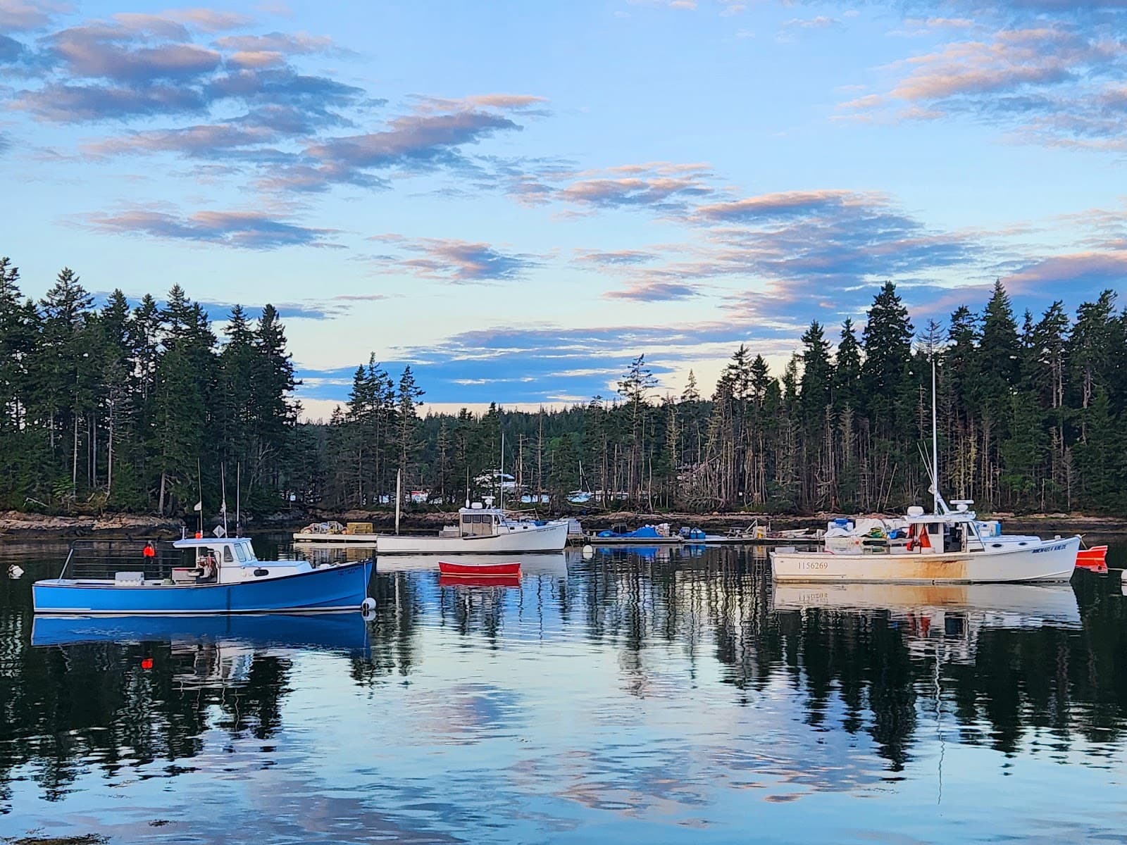 Winter Harbor Town Pier - Image 1