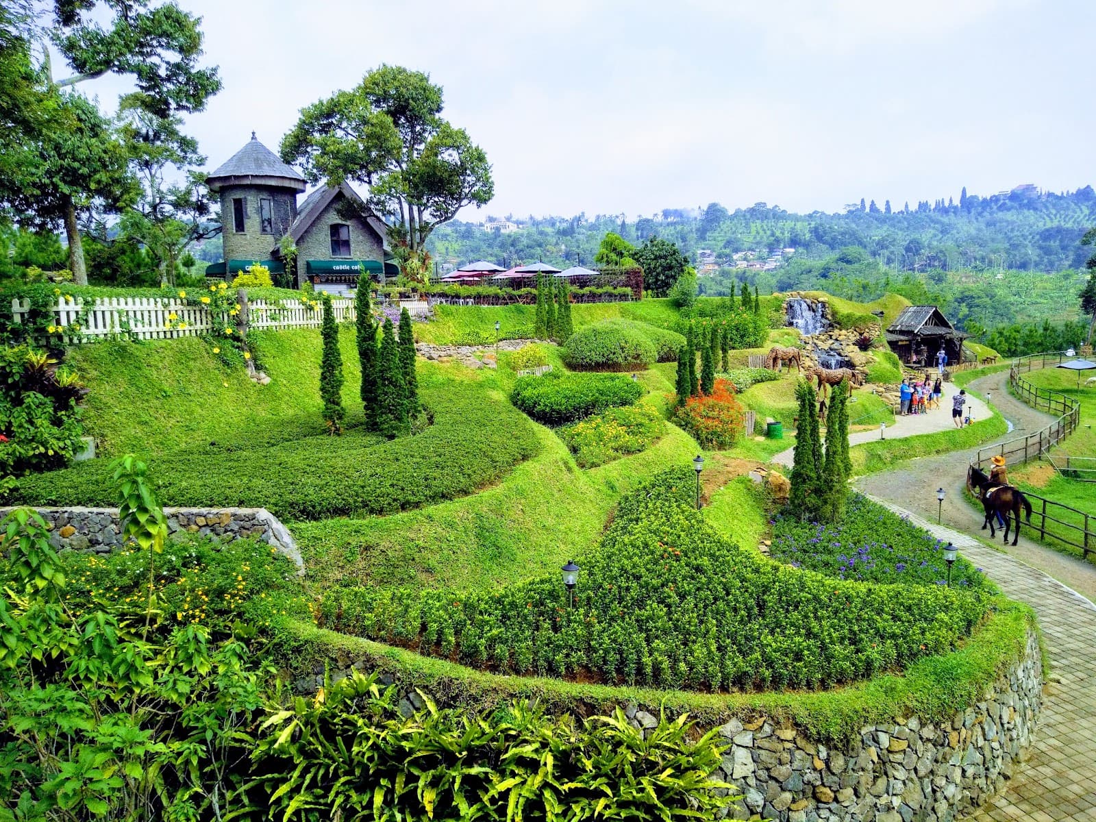 The Ranch Puncak - Image 1